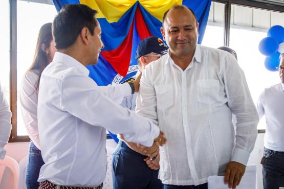 Firma del convenio para el mejoramiento del sendero peatonal Agua de la Virgen